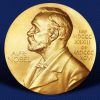 Стали відомі лауреати Нобелівської премії з хімії 2021 року