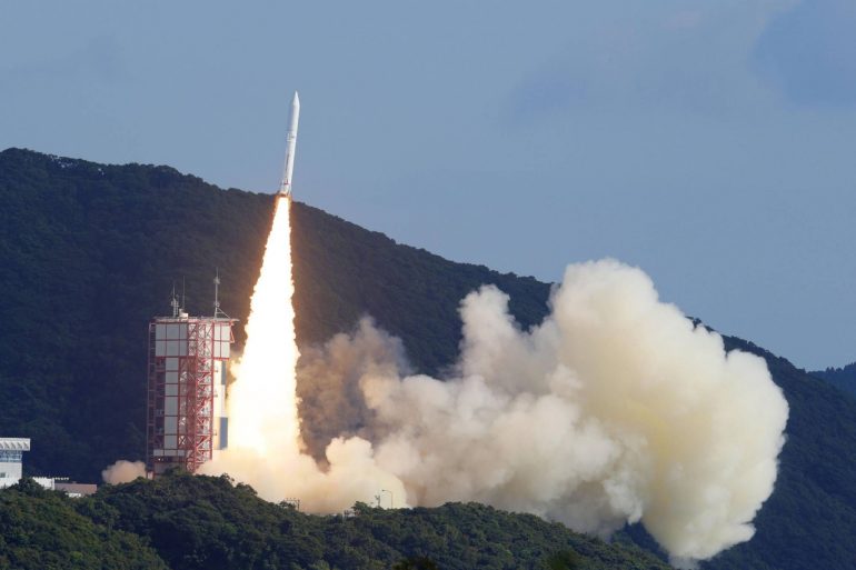 Японія з четвертої спроби запустила у космос свою ракету. Відео