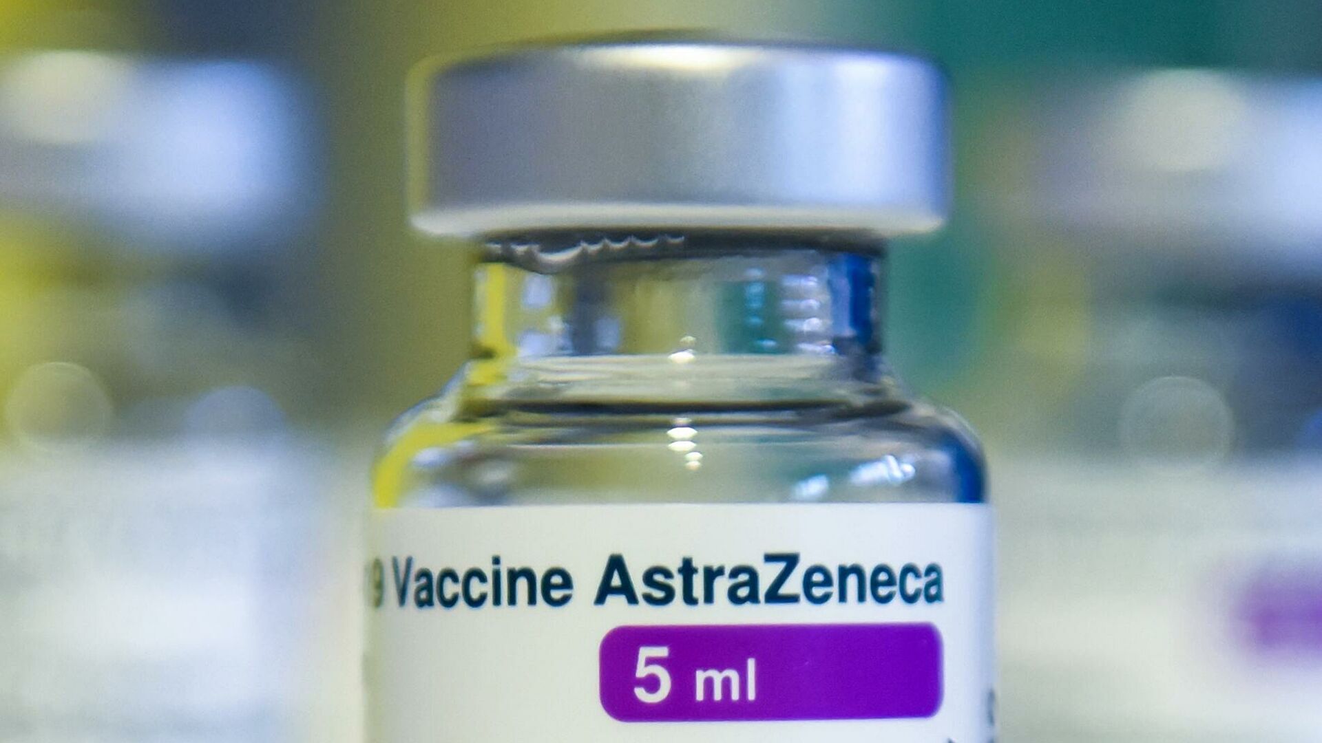 AstraZeneca відзвітувала про більш ніж $1 млрд річного збитку