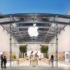 Apple отменила масочный режим почти в половине своих магазинов в США