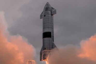SpaceX вперше протестувала всі двигуни прототипу міжпланетного корабля Starship
