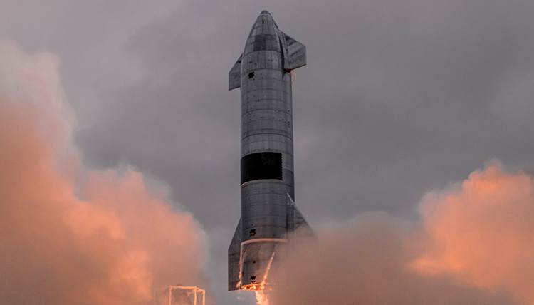 SpaceX впервые протестировала все двигатели прототипа межпланетного корабля Starship