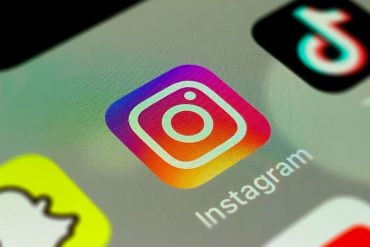 Instagram тестирует функцию видеоселфи для идентификации пользователей