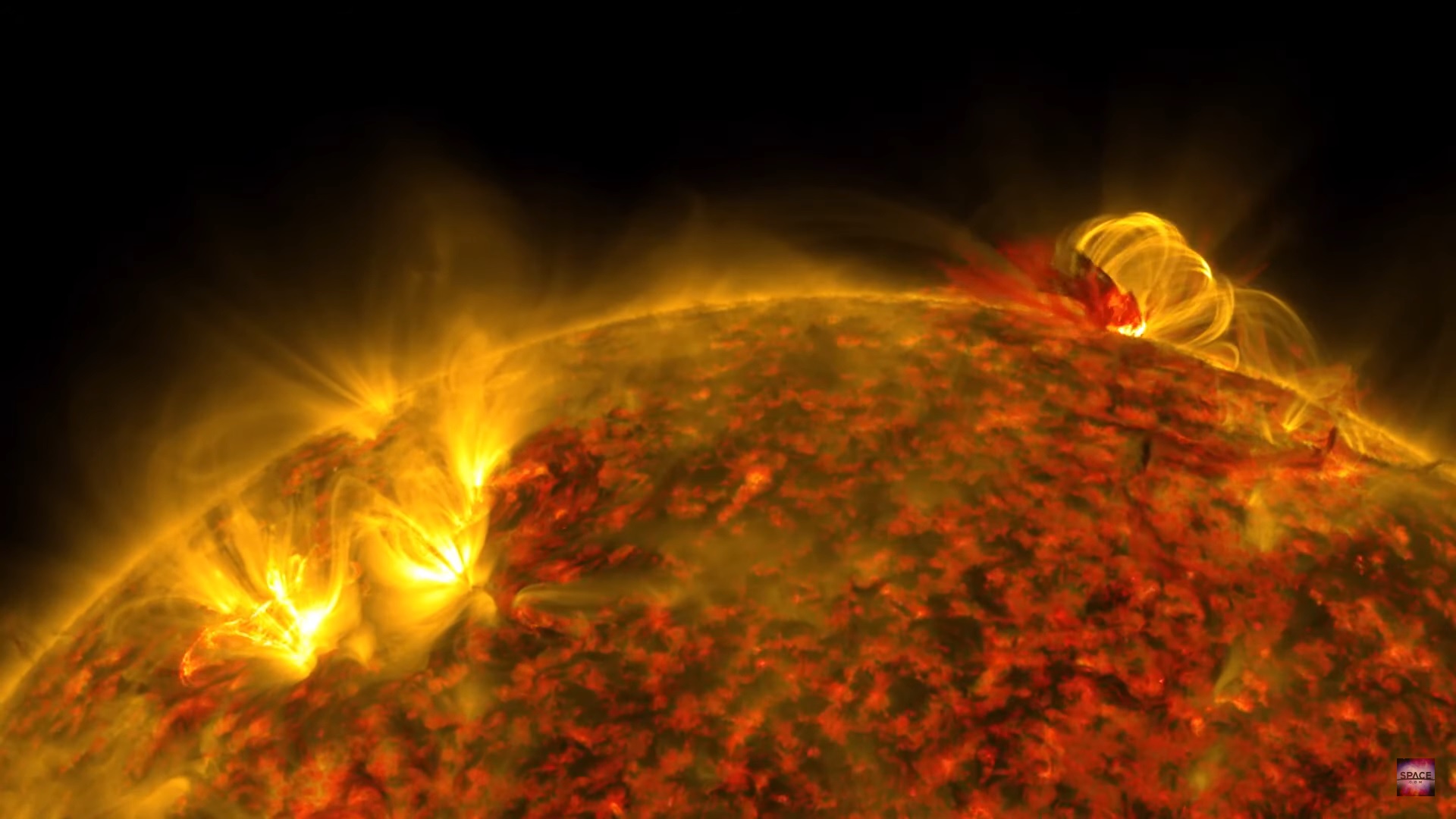 NASA заметила масштабную вспышку на Солнце