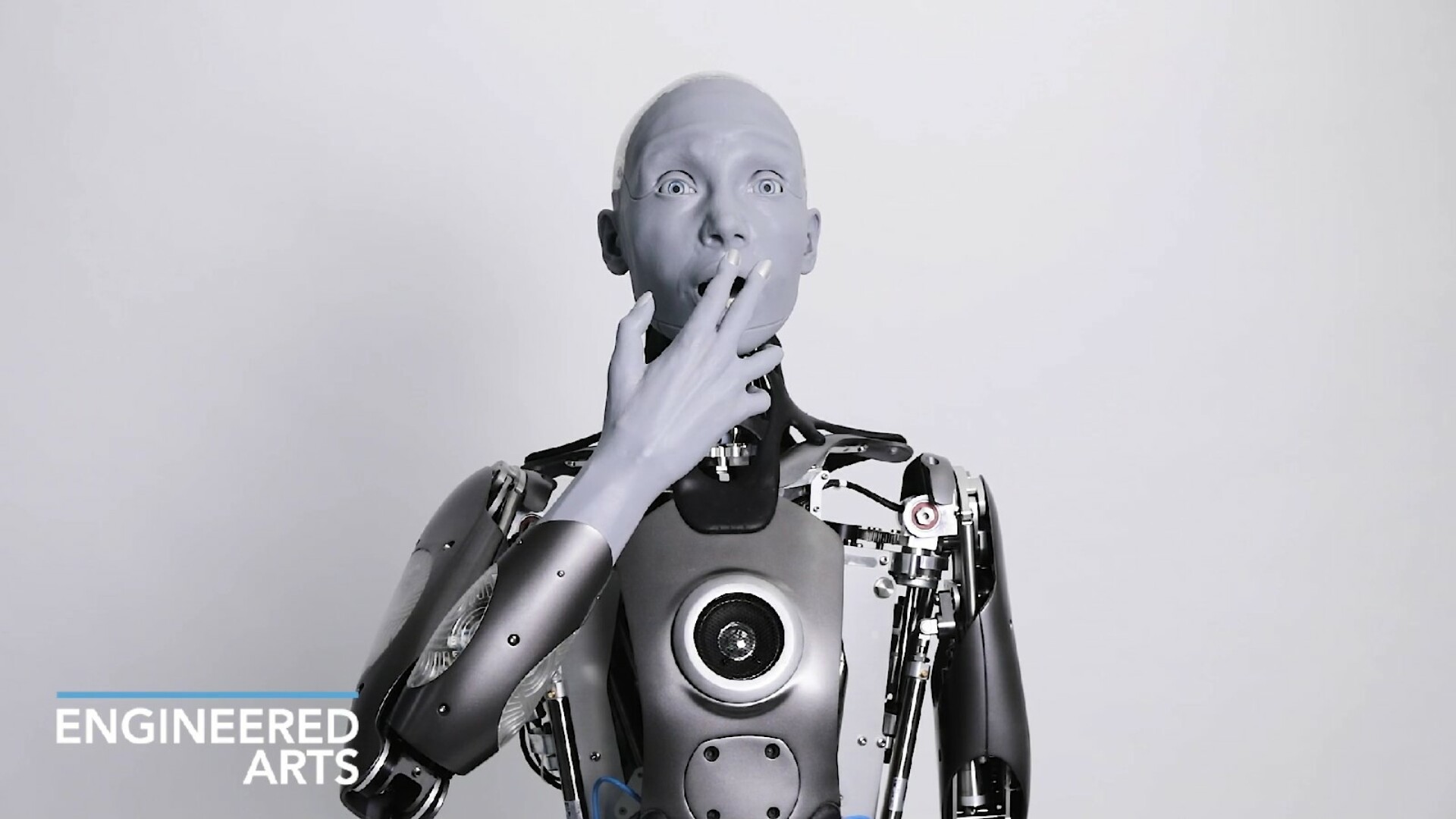 У Британії створили робота-гуманоїда, який є найреалістичнішою копією людини