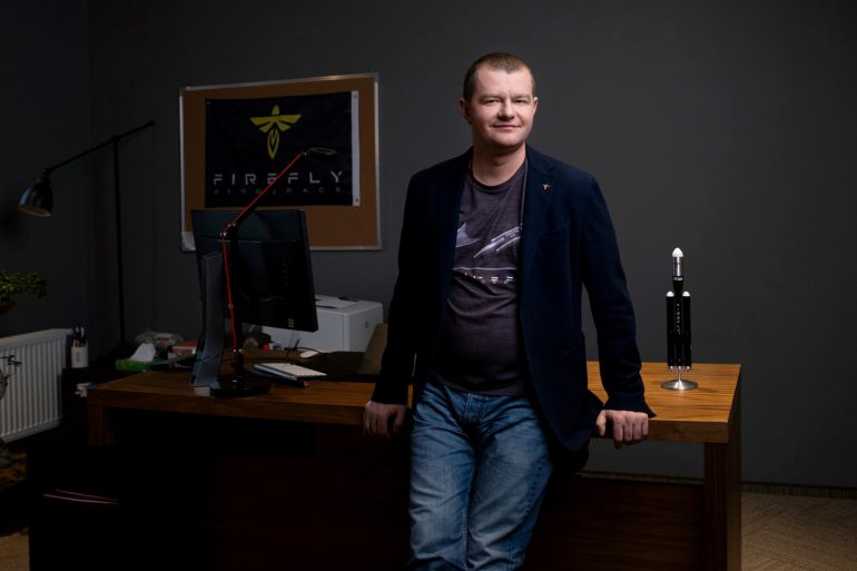 Влада США змусила українського бізнесмена Максима Полякова продати частку в його ракетній компанії Firefly