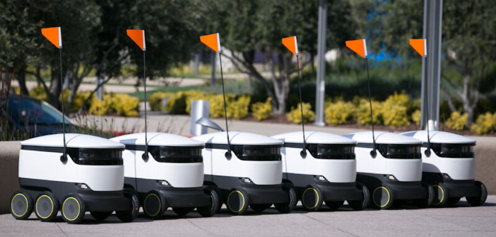 В американском университете доставку еды поручили беспилотным роботам