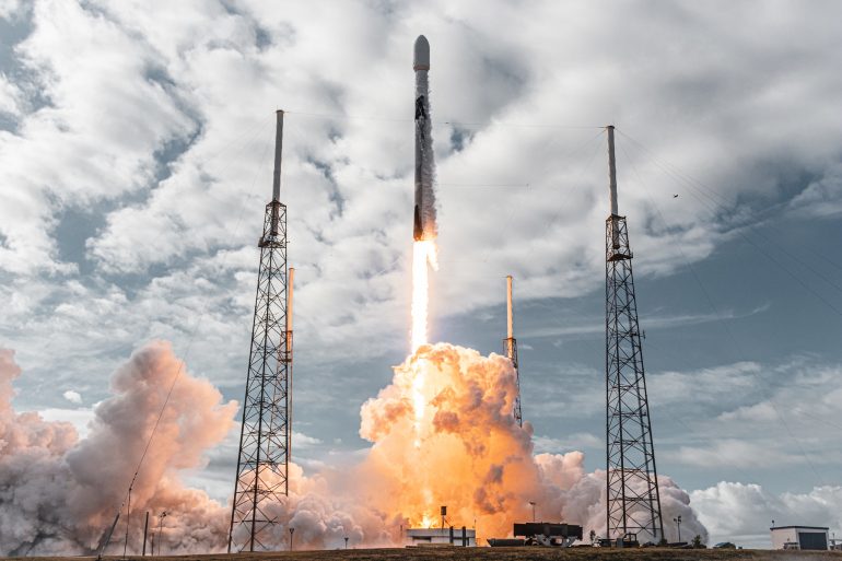 Запуск українського супутника «Січ-2-30» на ракеті SpaceX – трансляція