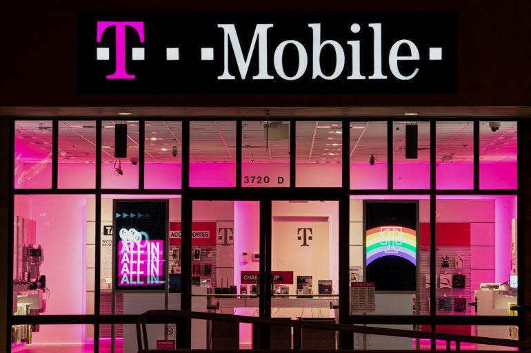 T-Mobile звільнить усіх співробітників, які не зроблять щеплення від COVID-19 до 2 квітня