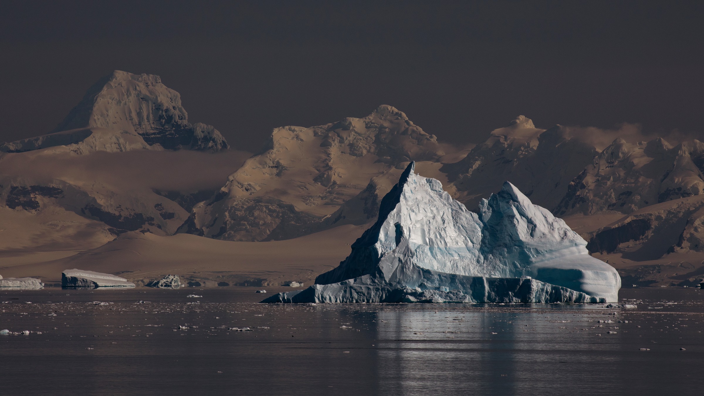 Дослідники зі станції «Академік Вернадський» зафіксували температурний рекорд в Антарктиді