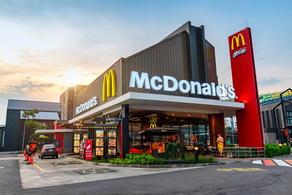 McDonald's планує відкрити своє перше кафе у метавсесвіті