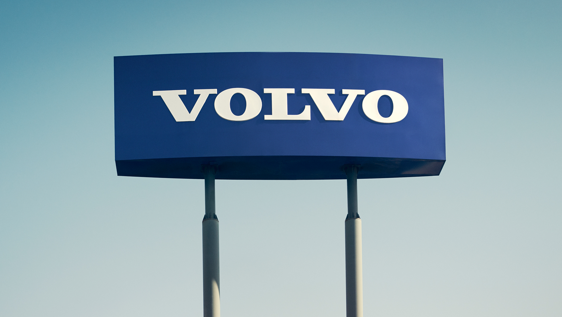 Volvo, Jaguar та Land Rover збираються залишити ринок Росії