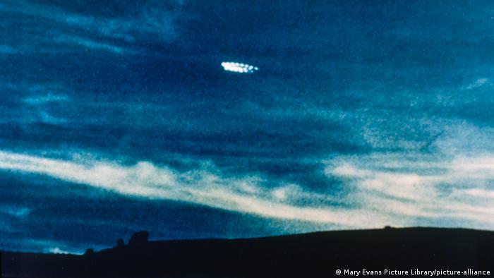 Міноборони США вперше за 50 років провело слухання про НЛО у Конгресі. Є відео