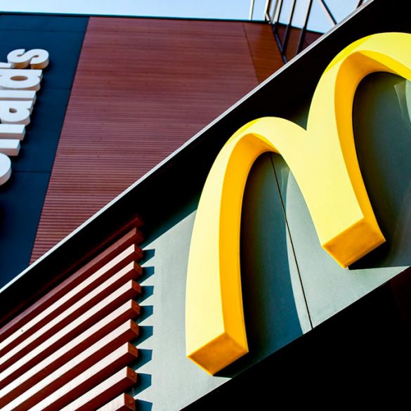 McDonald's остаточно йде з Росії та продає свій бізнес