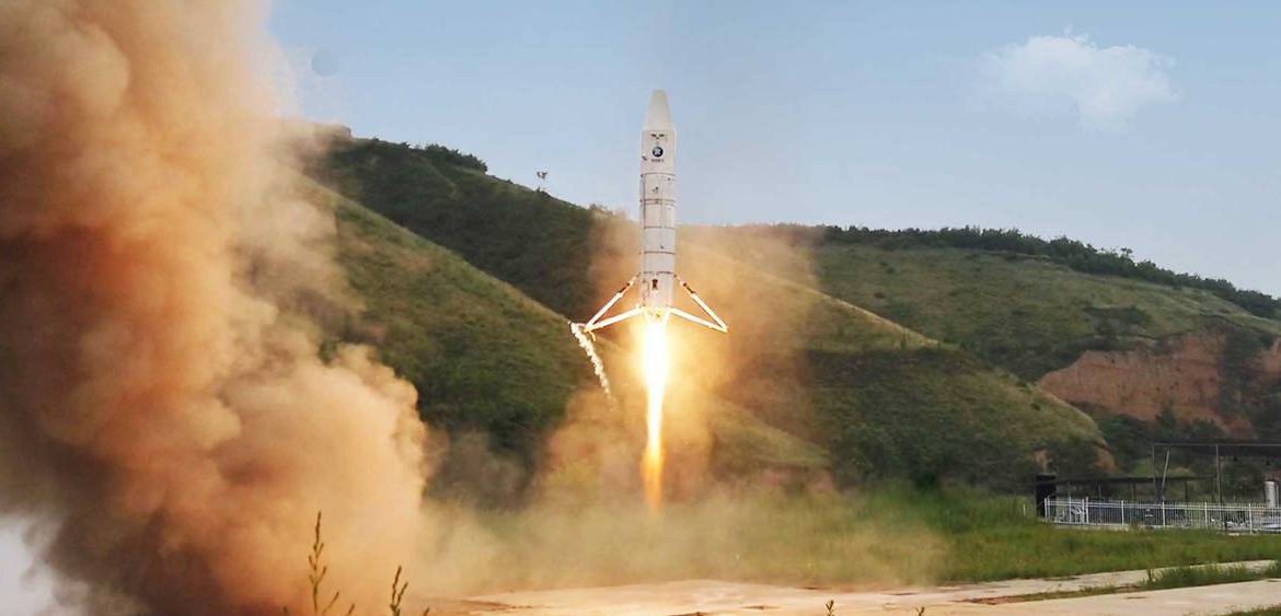 Китайский стартап протестировал многоразовую ракету с вертикальным взлетом и посадкой