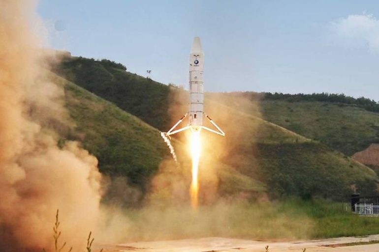 Китайський стартап протестував багаторазову ракету з вертикальним зльотом та посадкою