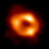 Вчені опублікували перший знімок Чорної діри у центрі нашої Галактики