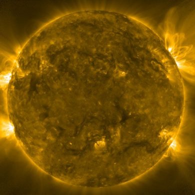 Ученые показали Солнце с самого близкого расстояния в истории (видео)
