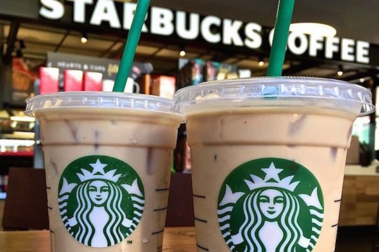 Starbucks повністю ліквідує свій бізнес у Росії