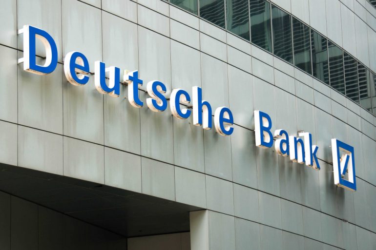 Deutsche Bank вывез из России своих сотрудников в Германию из-за войны в Украине