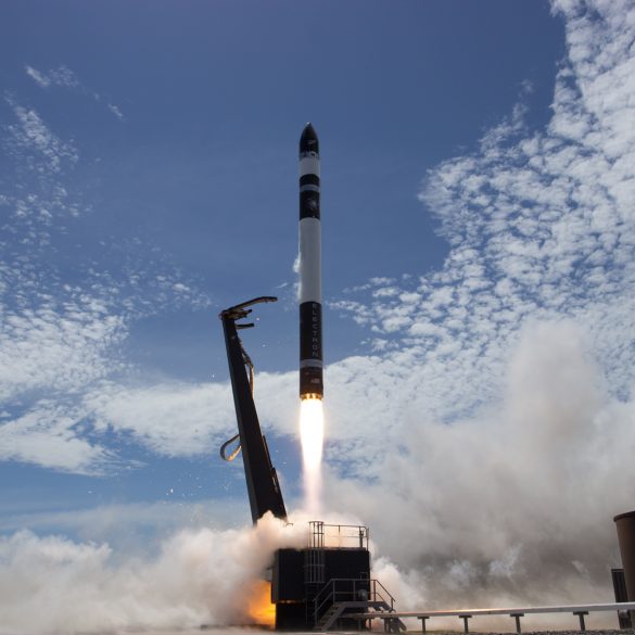 Rocket Lab успешно запустила ракету со спутником NASA