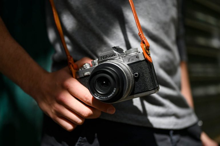 Nikon припиняє випуск дзеркальних фотоапаратів