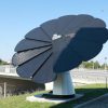 В Україні з'явилась перша сонячна енергосистема з модулями-пелюстками. Фото