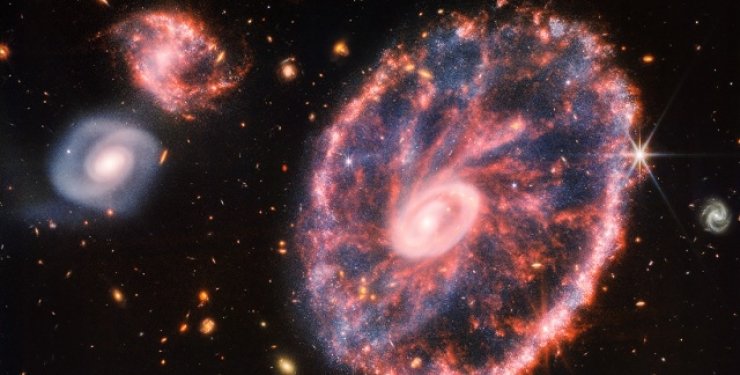 Телескоп «Джеймс Вебб» зняв унікальну галактику, що обертається зі швидкістю 217 км/с