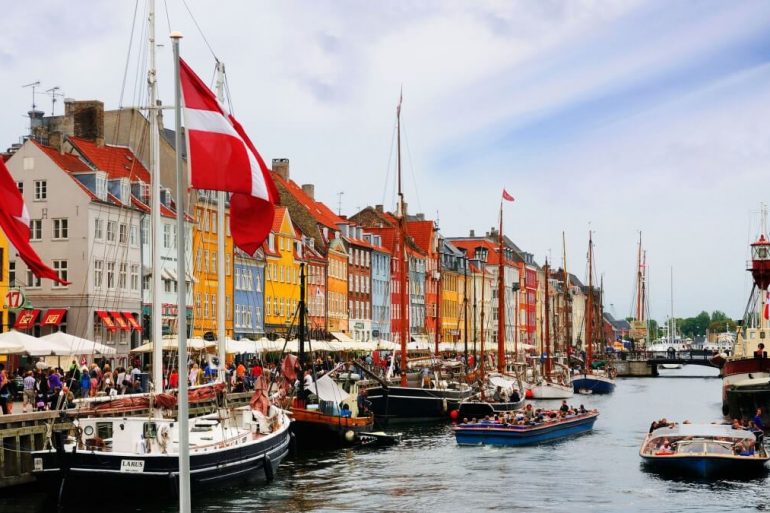 ШІ-партія візьме участь у виборах до парламенту Данії
