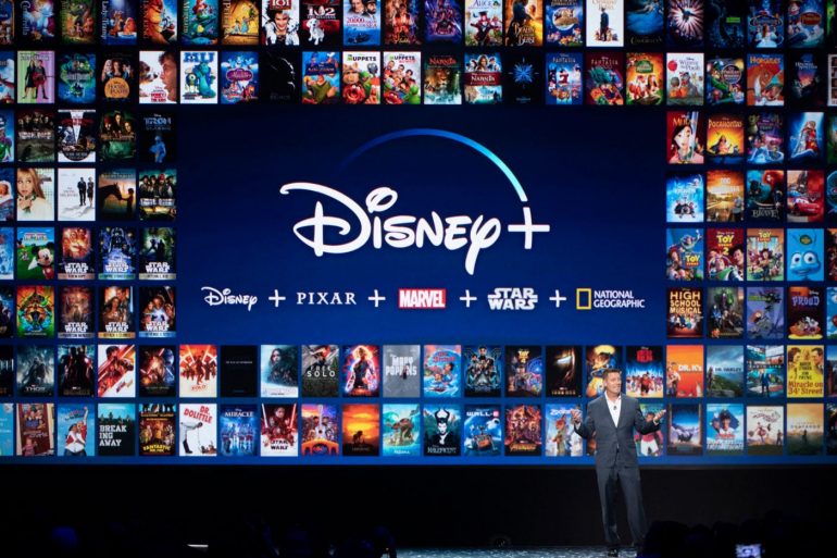 Стриминговый сервис Disney+ впервые обогнал Netflix по числу подписчиков