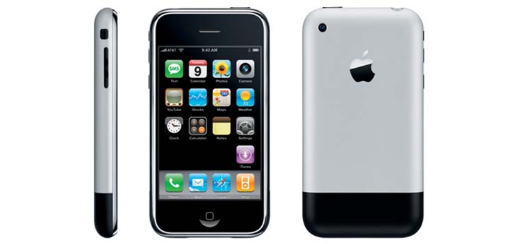На аукціоні продали iPhone та iPod першого покоління за $60 тисяч