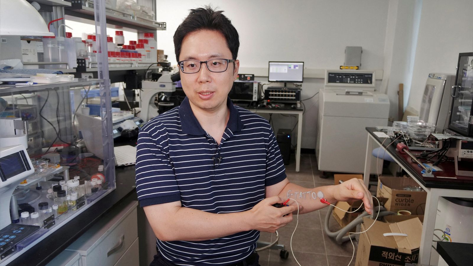 Корейці створили нанотатуювання, яке повідомлятиме про проблеми зі здоров'ям