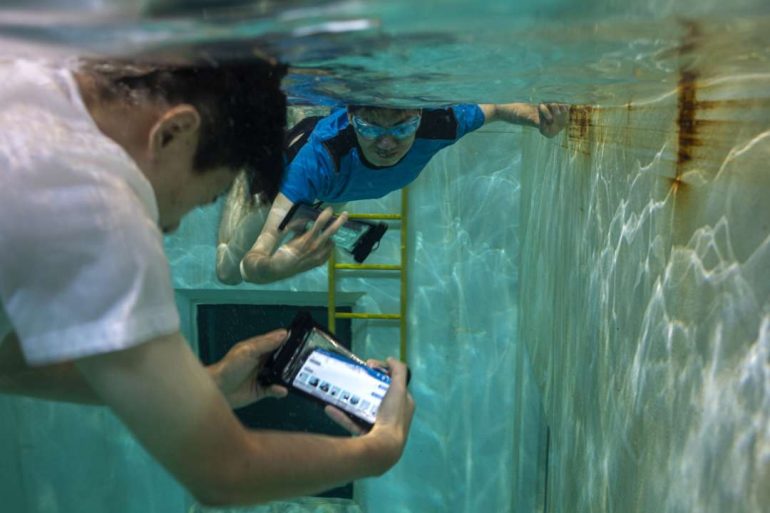 У США створили перший у світі месенджер для спілкування під водою