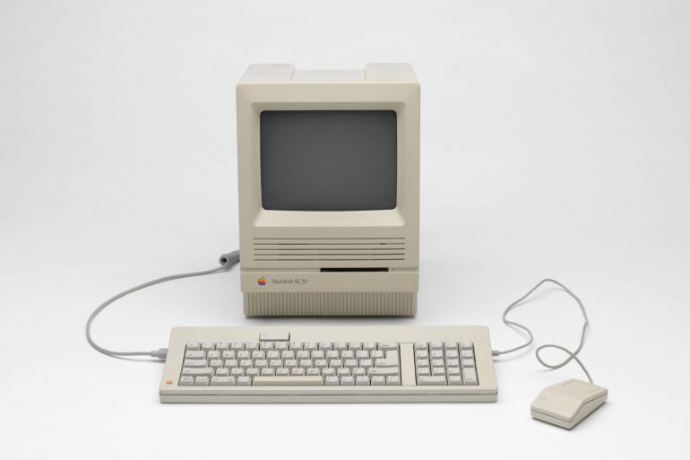 Компьютер Apple Macintosh SE Стива Джобса выставят на аукцион за $200 тысяч