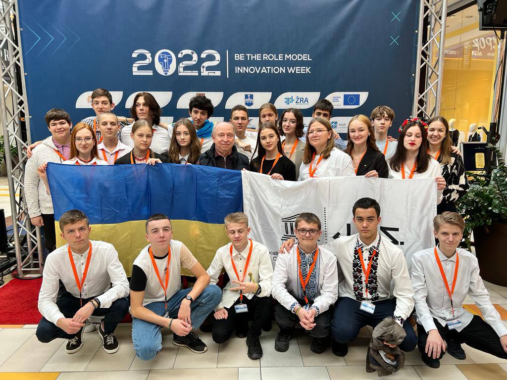Українська команда молодих учених здобула 40 медалей на виставці винаходів у Хорватії