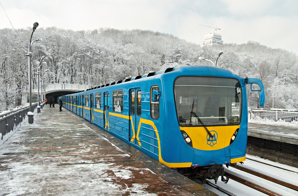 Специалисты варшавского метрополитена помогут модернизировать поезда киевской подземки