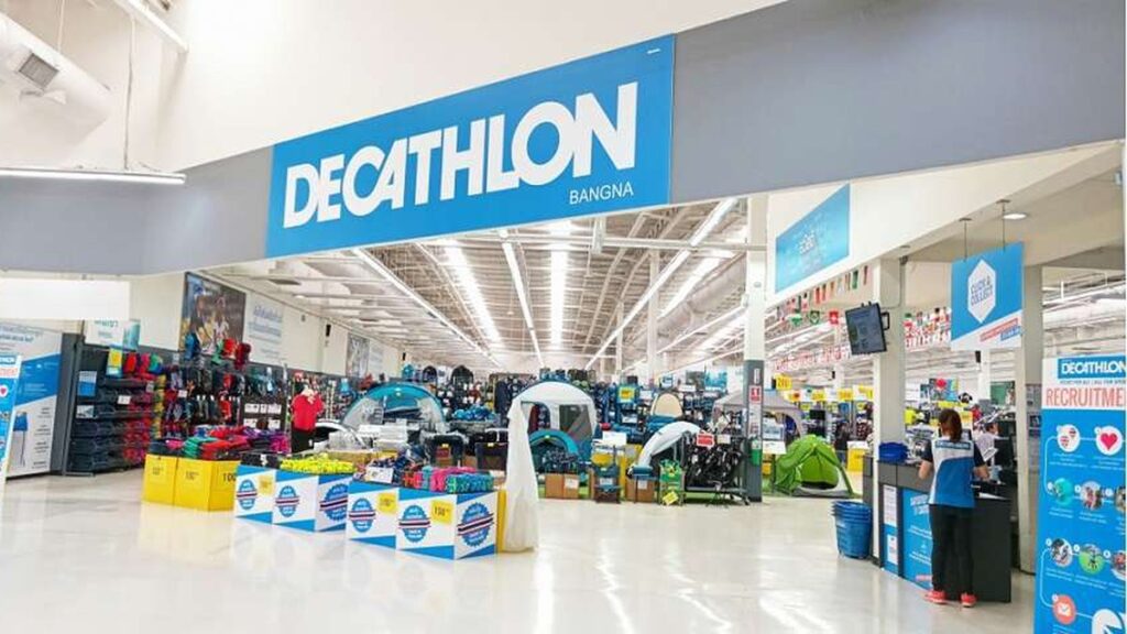 Французская сеть спортивных магазинов Decathlon возобновит работу в Украине 7 октября
