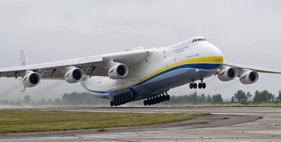 ГП «Антонов» начало разработку новой версии крупнейшего самолета в мире Ан-225 «Мрія»