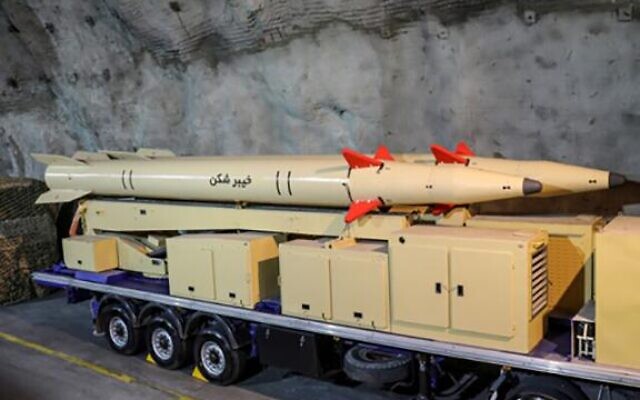Іран заявив про створення гіперзвукової ракети, невразливої для найсучасніших систем ППО