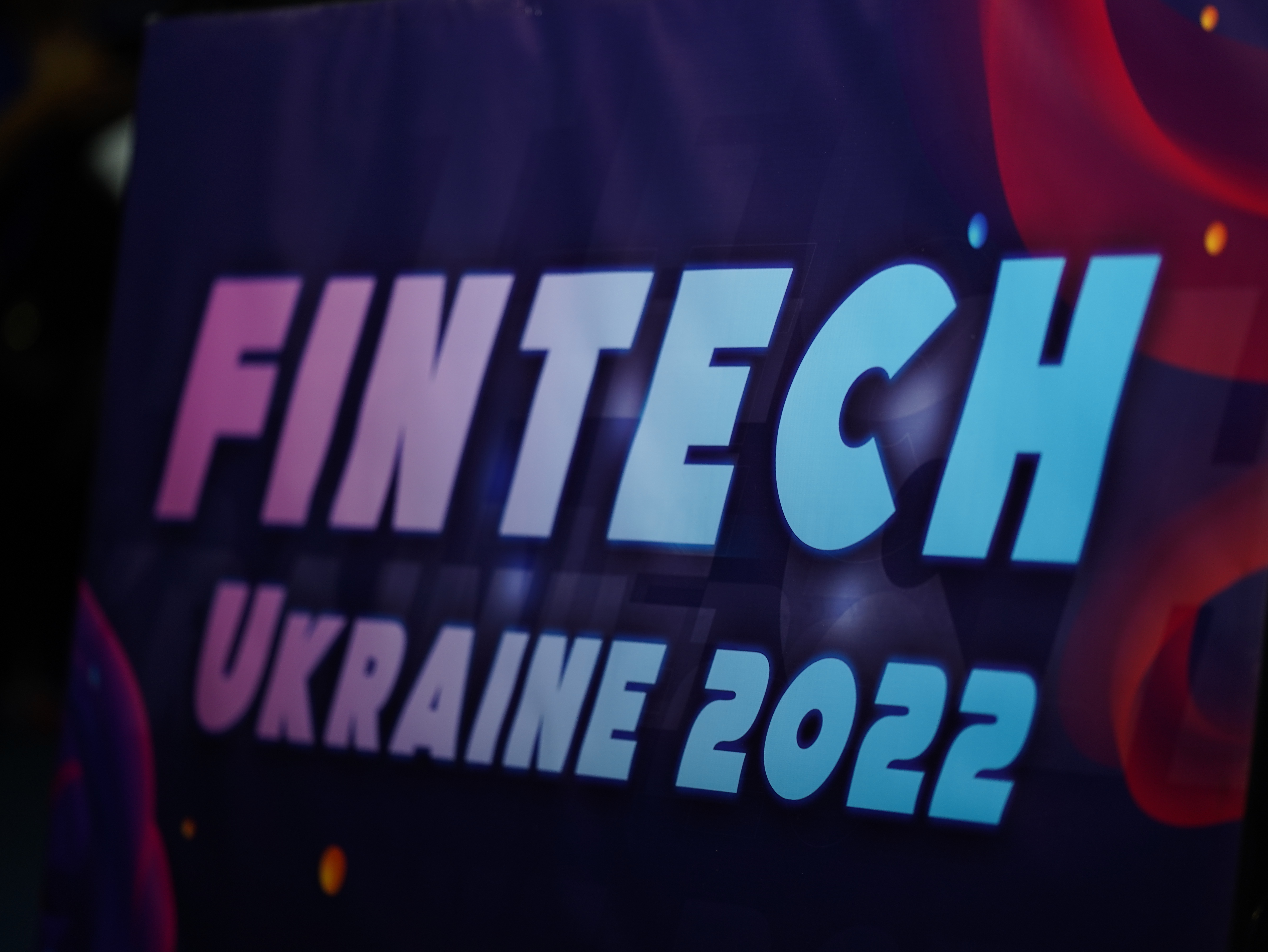 Финансовые услуги в Украине: что изменилось для потребителя с началом полномасштабной войны