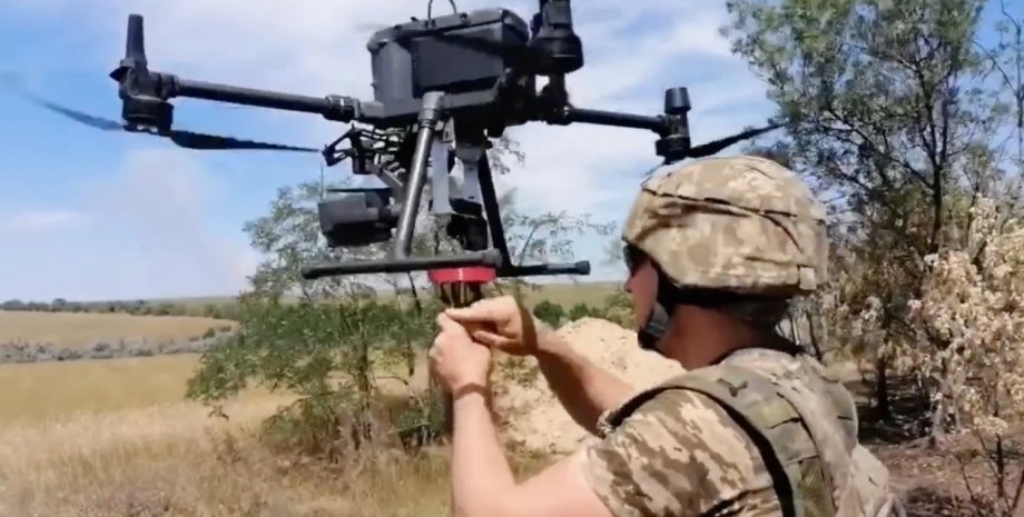 Украина первой в мире создаст ударные роты БПЛА, - Минобороны