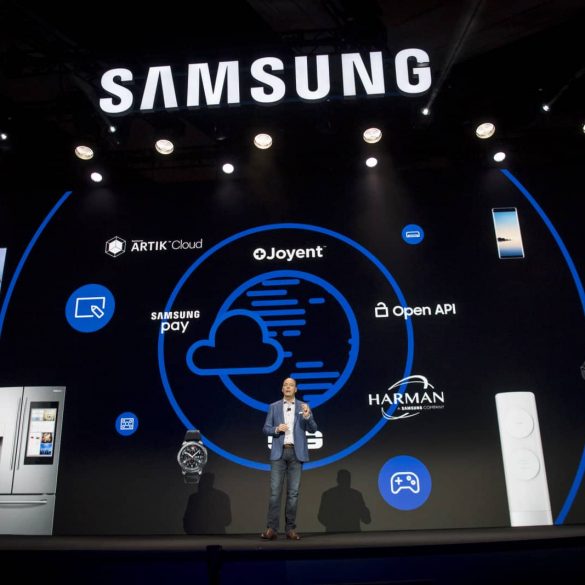 Сімох колишніх співробітників Samsung засудили до ув'язнення за передачу технологій Китаю