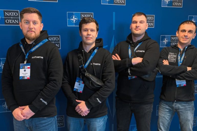 Українські інженери з компанії SoftServe перемогли на хакатоні НАТО