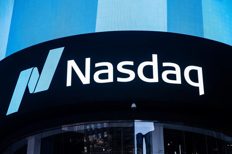 Американська фондова біржа Nasdaq перестане торгувати акціями «Яндекс» та Ozon