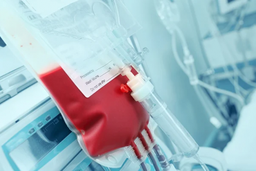 У Великій Британії вперше перелили людині «штучну» кров