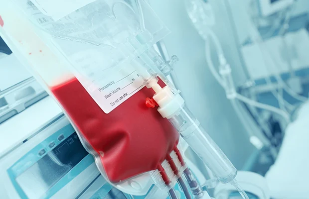 У Великій Британії вперше перелили людині «штучну» кров