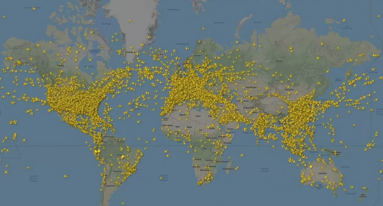 Flightradar24 зафіксував одночасно 22 тисячі літаків у небі. Це рекорд