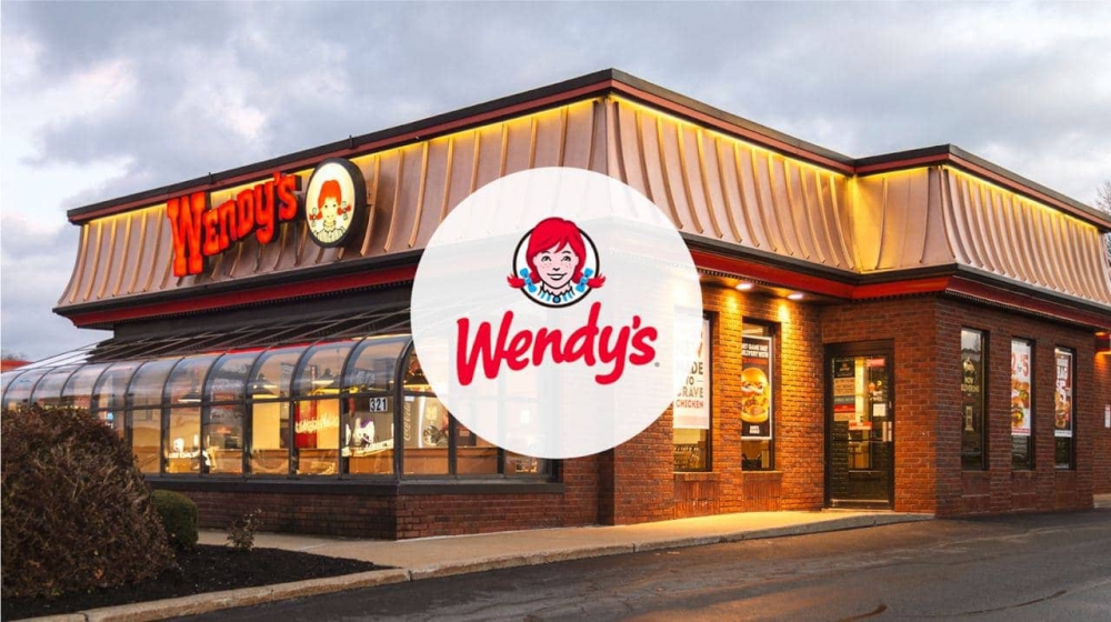 Сеть быстрого питания Wendy's заменит живых сотрудников чат-ботом для общения с клиентами