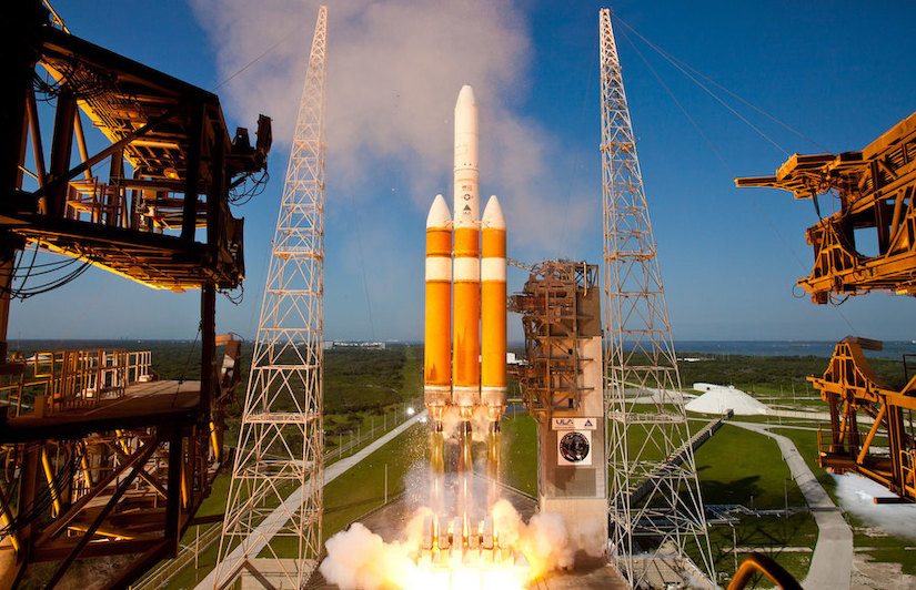 ULA запустила в космос ракету Delta IV Heavy з секретним супутником Пентагону (відео)
