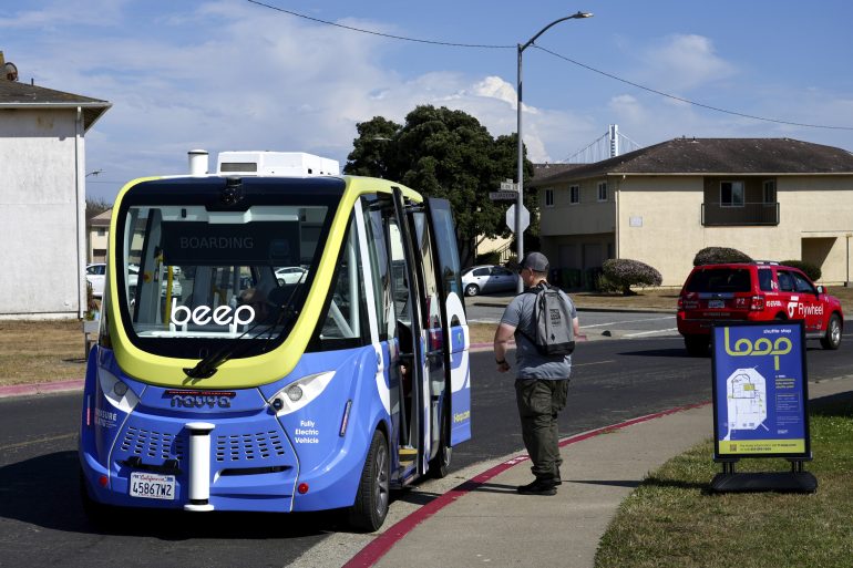 В Сан-Франциско начали тестировать первые беспилотные автобусы на дорогах общего пользования